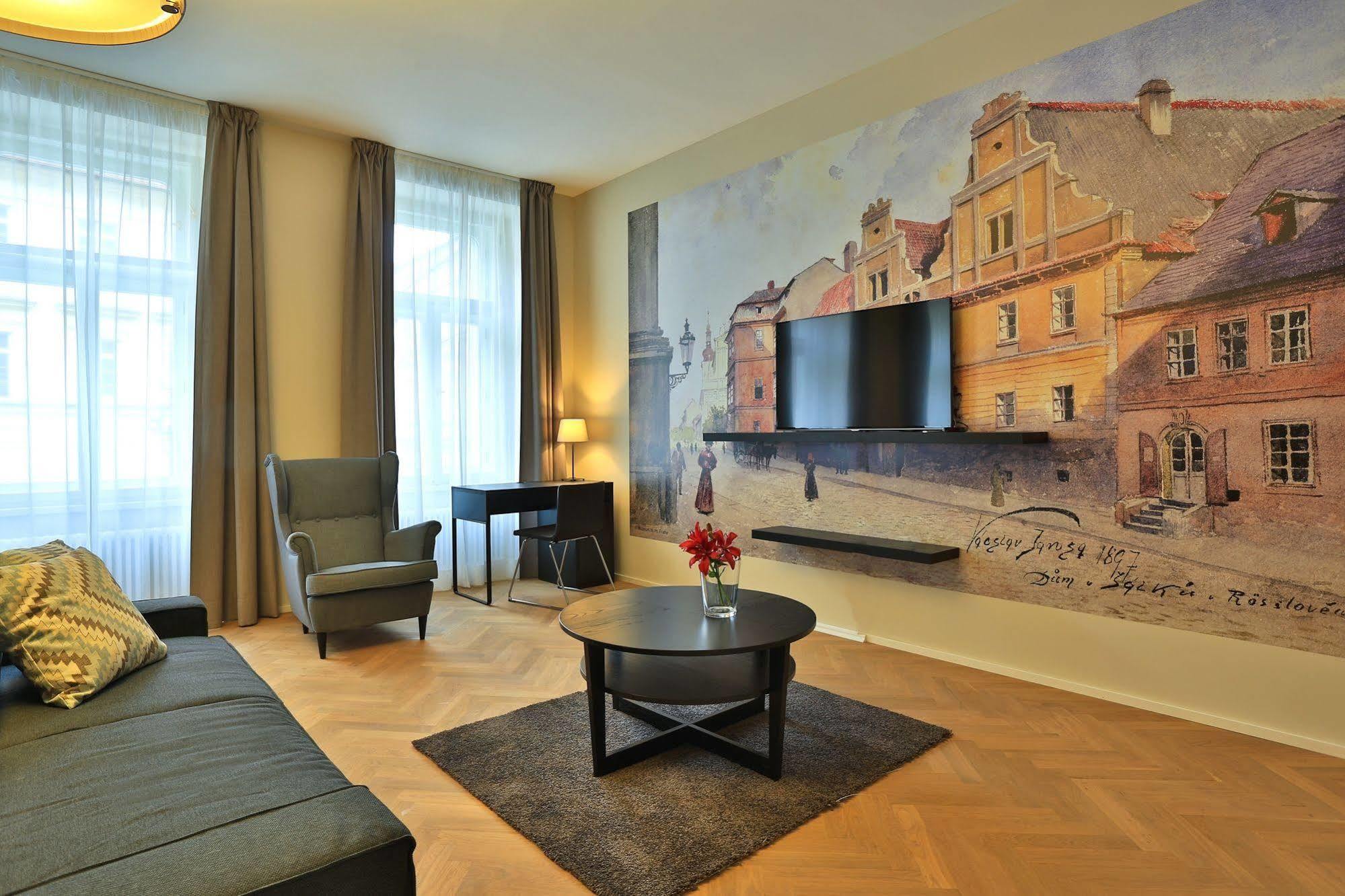 Apartahotel &